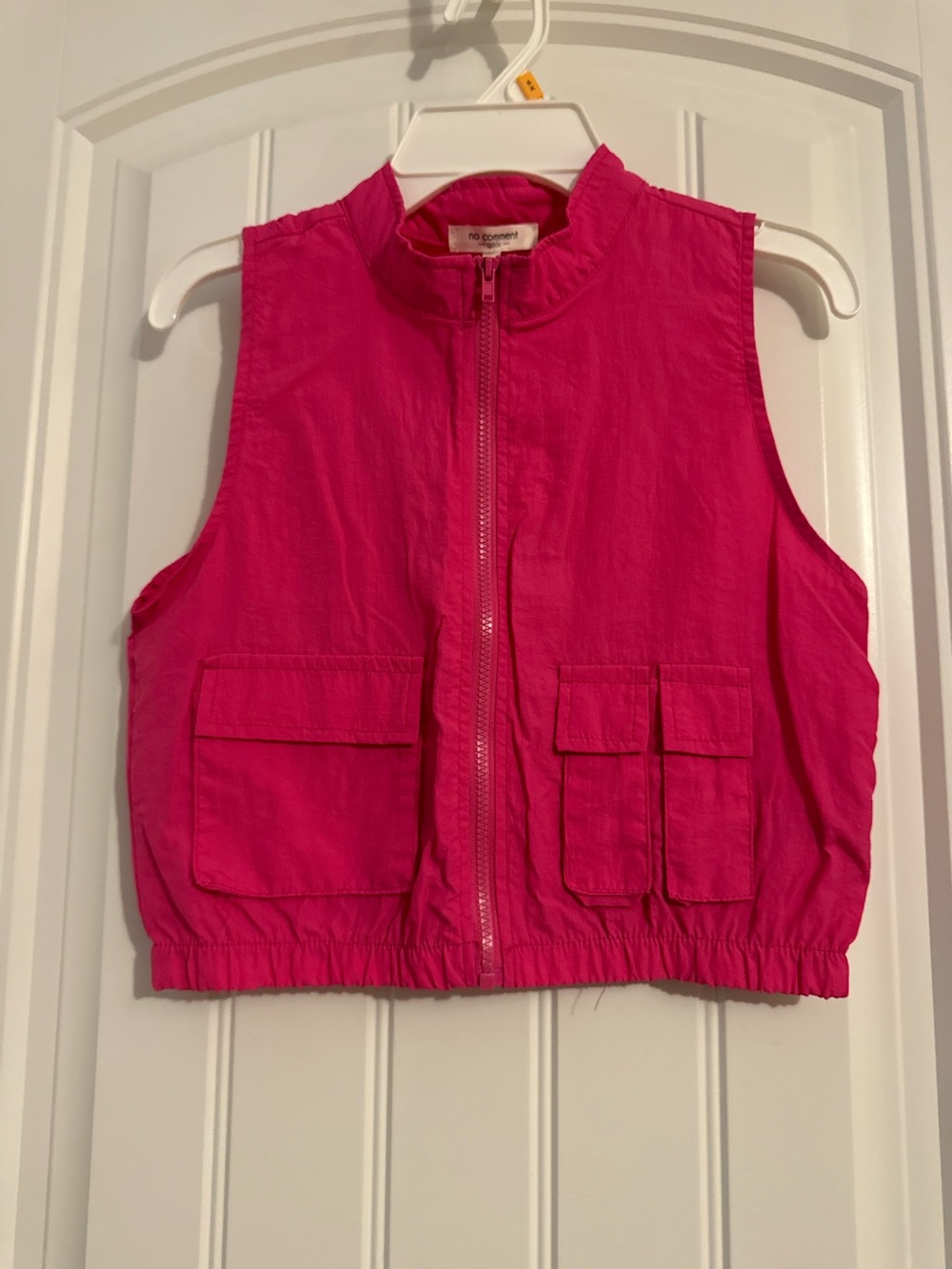 Cute No Comment girls size L 14 pink zip front sleeveless nylon vest new